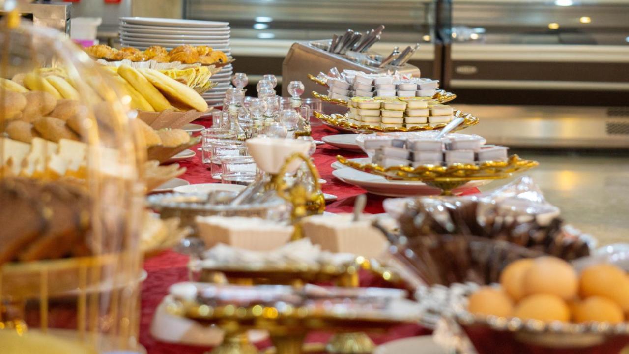 Hotel Atenas Tétouan Eksteriør billede