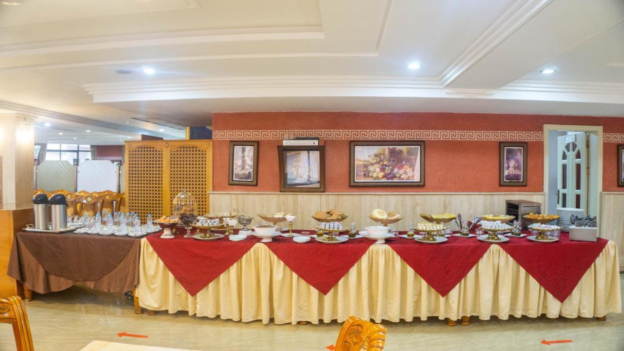 Hotel Atenas Tétouan Eksteriør billede